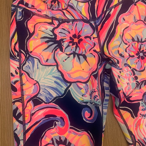 Lillie Pulitzer leggings - Picture 4 of 4